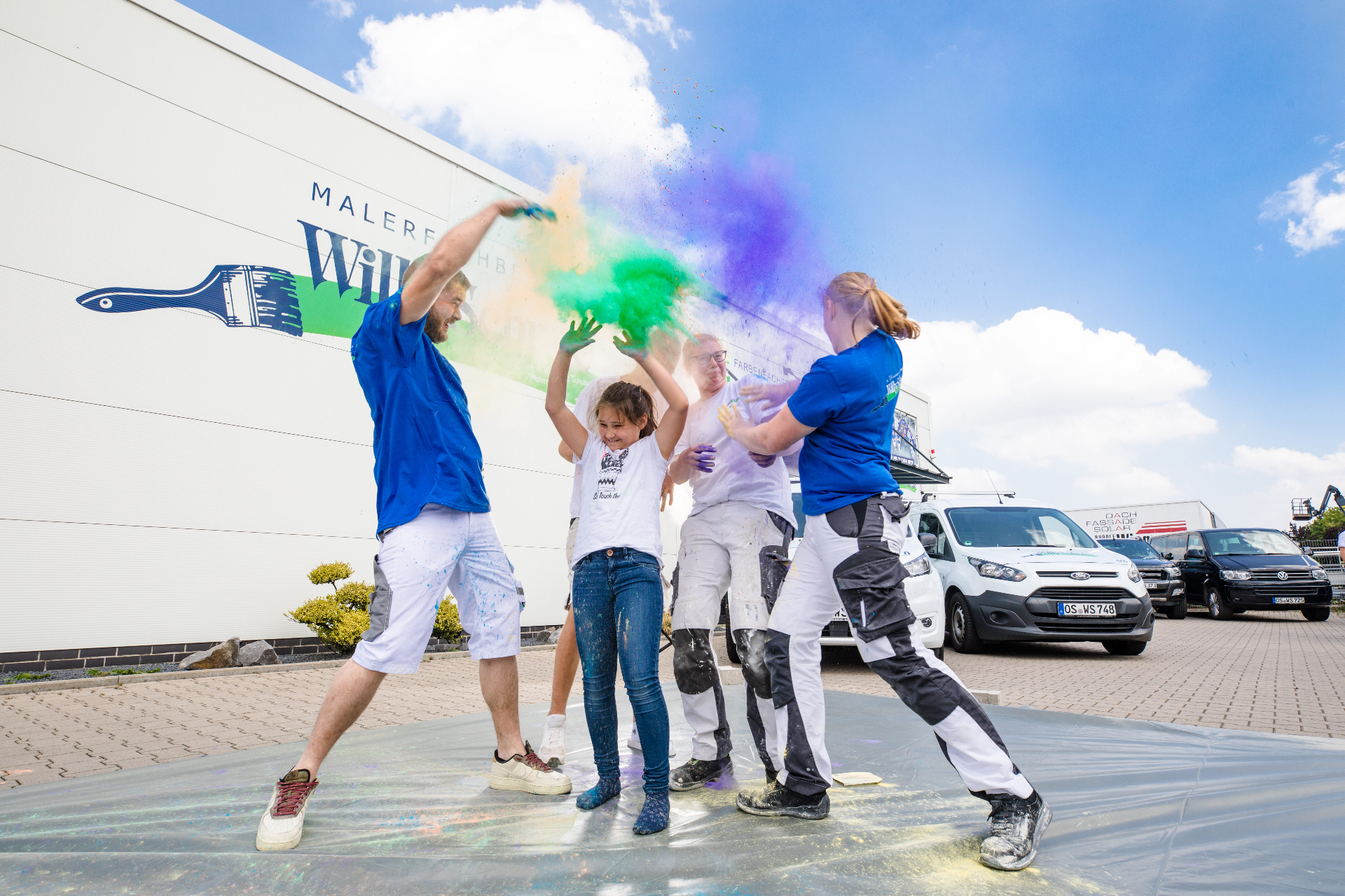 Team beim Farbpulver-Event